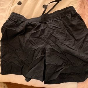 Women’s Columbia river shorts